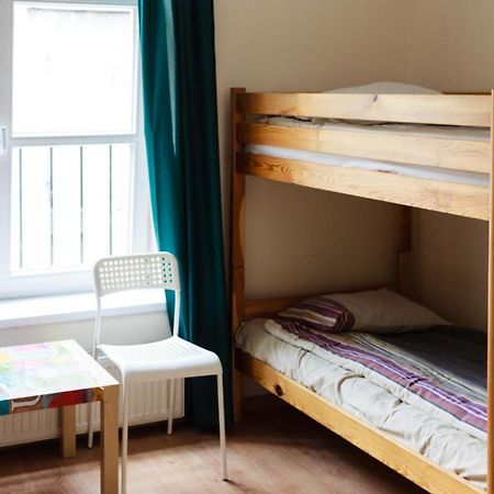 Heynow Rooms, Apartments And Hostel In City Center Krasków Eksteriør bilde